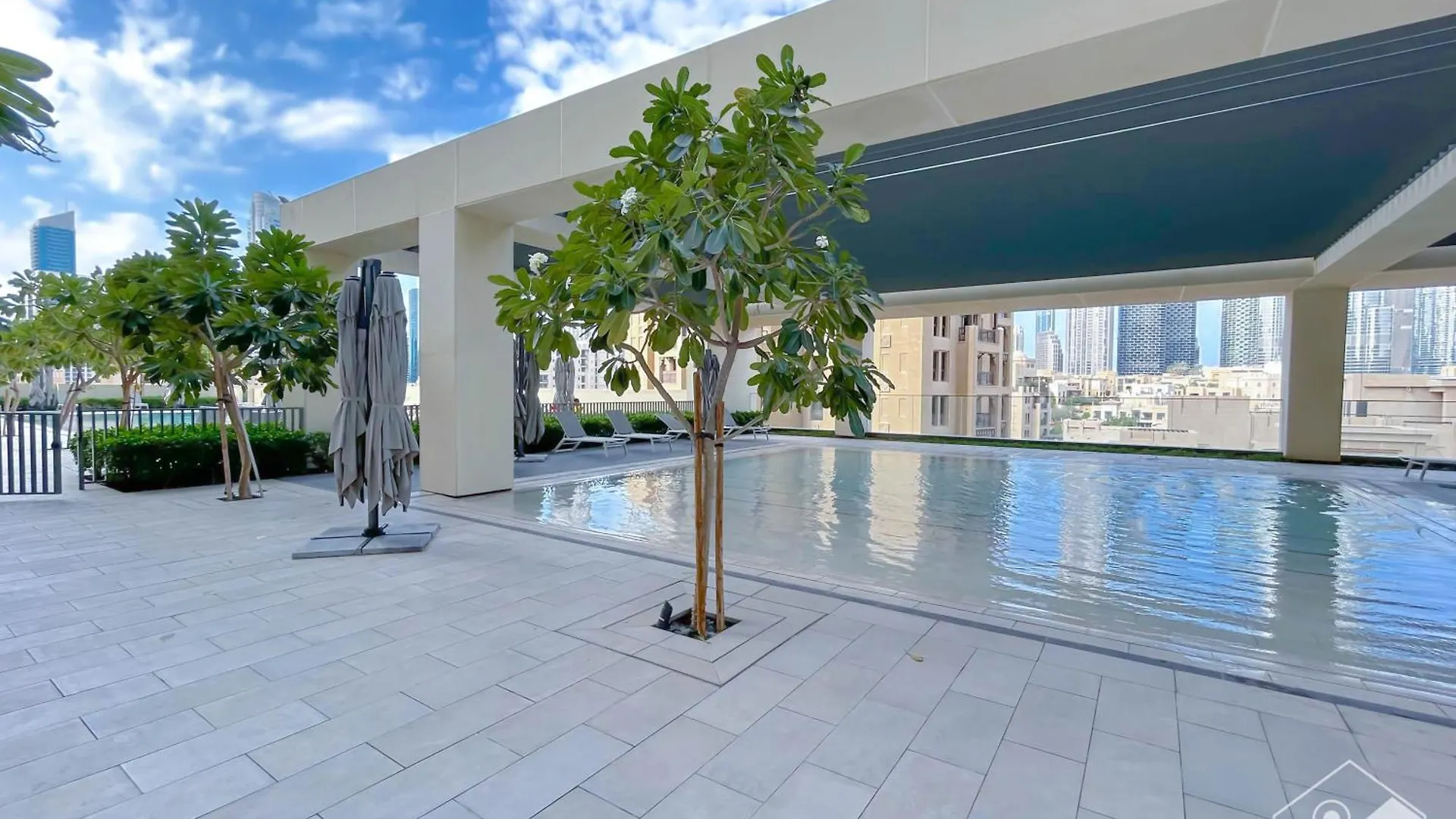 Apartment Luxury Burj Royale 1Bedroom Incl Daily Housekeeping Dubai